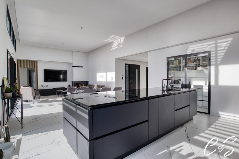 Maison - 162 m² - 6 pièces