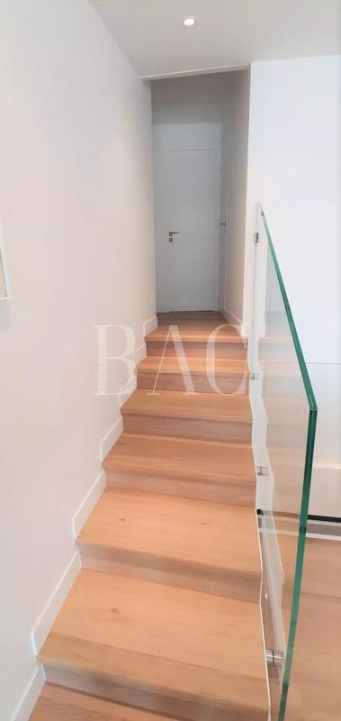 Appartement - 115 m² - 4 pièces