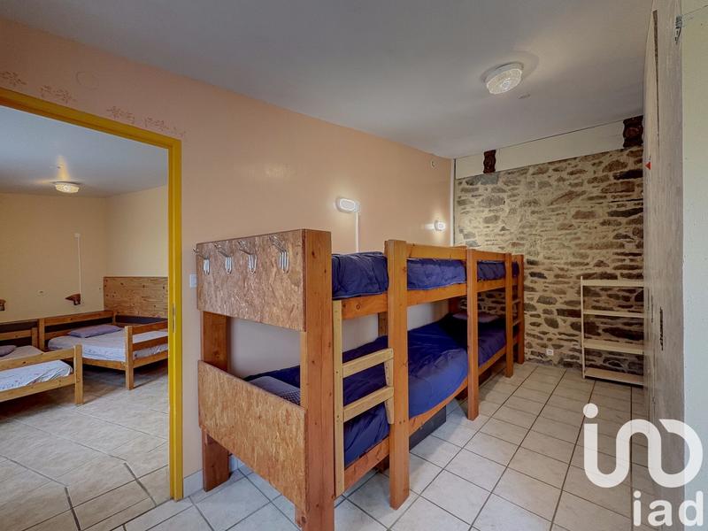 Maison - 340 m² - 15 pièces