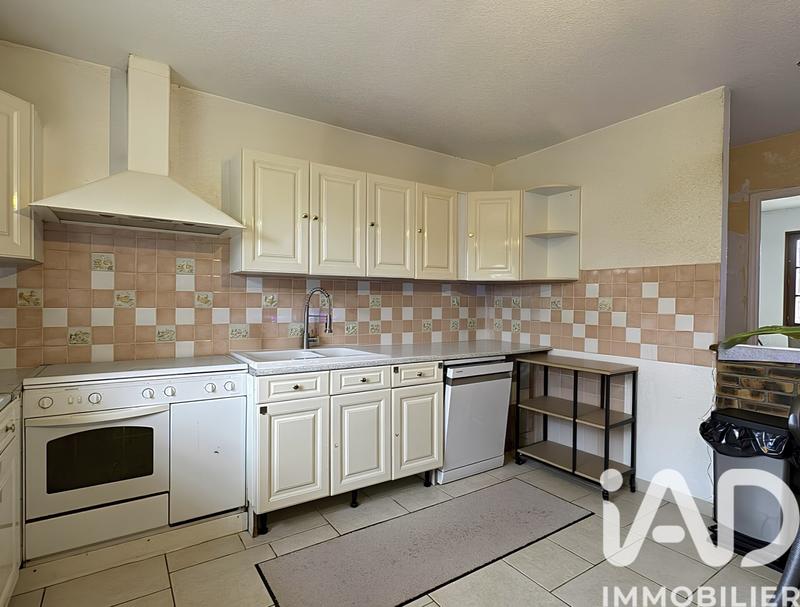 Maison de village - 111 m² - 5 pièces