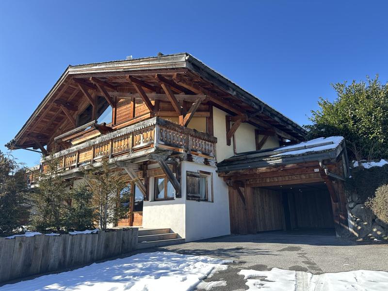 Châlet - 430 m² - 8 pièces