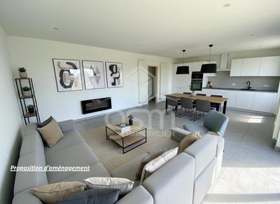 Maison traditionnelle - 99 m² - 4 pièces