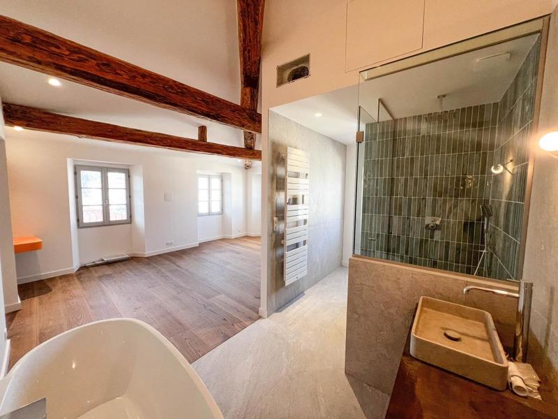 Maison de village - 208 m² - 6 pièces