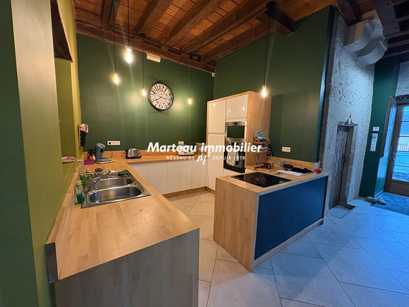 Maison - 180 m² - 6 pièces