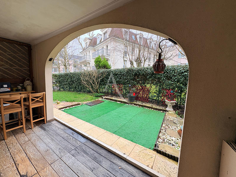 Appartement - 85 m² - 3 pièces