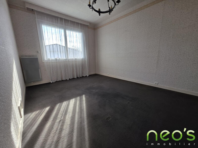 Maison - 96 m² - 4 pièces