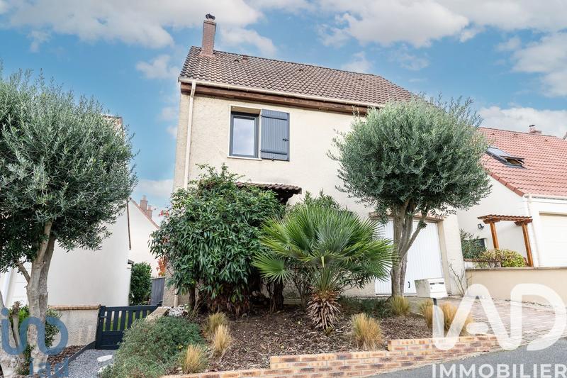 Maison - 91 m² - 5 pièces