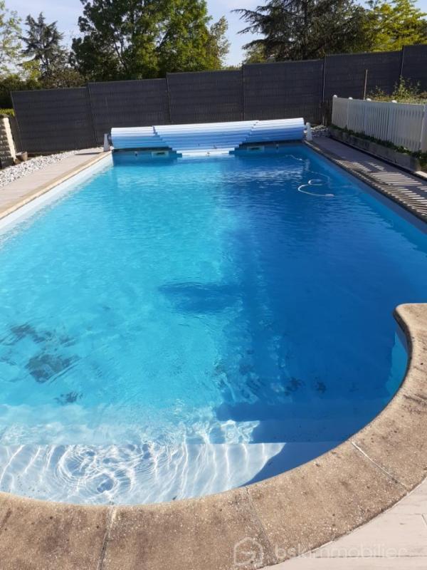 Maison - 200 m² - 7 pièces