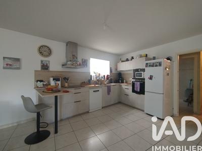 Appartement - 80 m² - 3 pièces