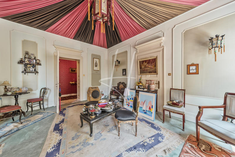 Appartement - 160 m² - 5 pièces