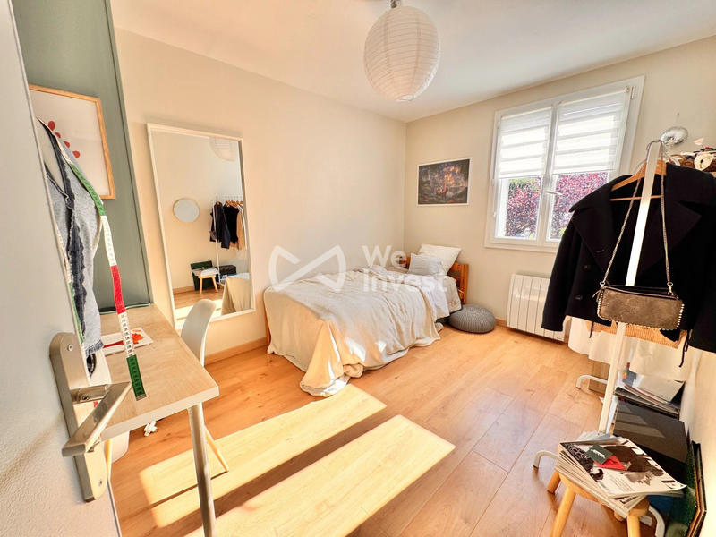 Maison - 90 m² - 5 pièces