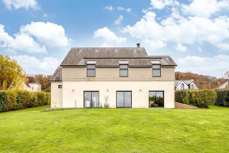 Maison - 128 m² - 5 pièces