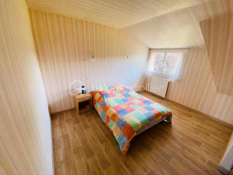 Demeure - 230 m² - 10 pièces