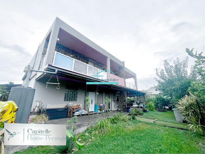 Maison - 172 m² - 7 pièces