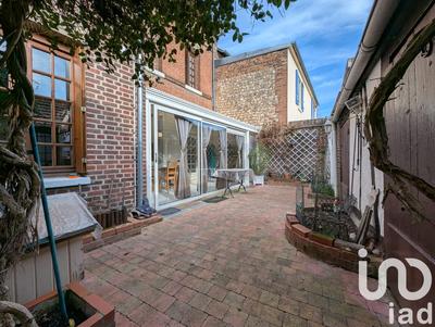 Maison de ville - 100 m² - 5 pièces