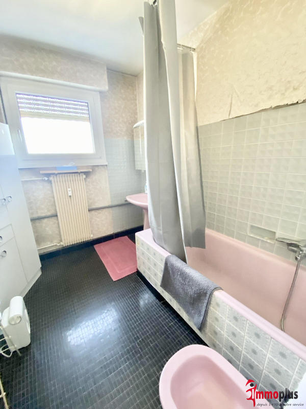 Appartement - 120 m² - 5 pièces