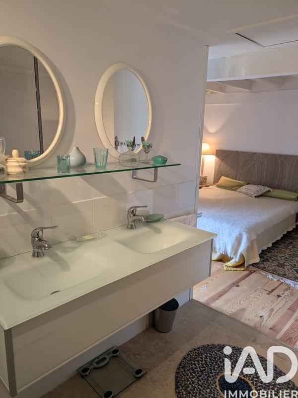 Maison - 217 m² - 6 pièces