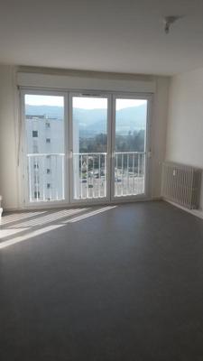 Appartement - 75 m² - 4 pièces