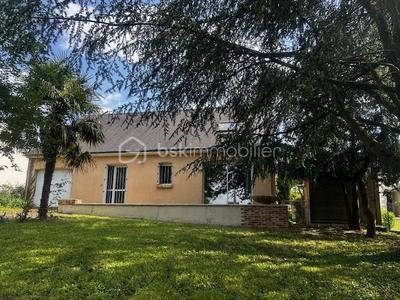 Maison traditionnelle - 135 m² - 5 pièces