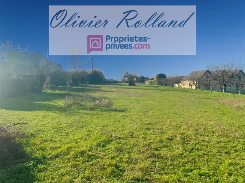 Terrain constructible - 900 m²