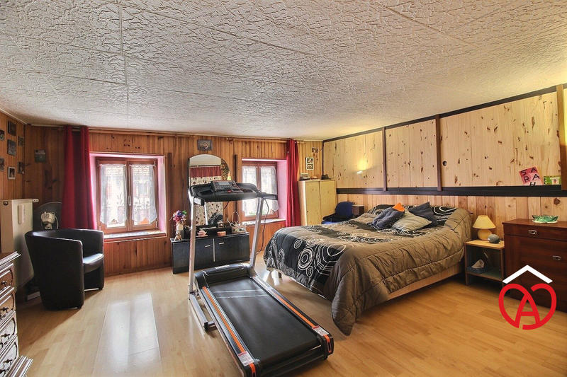 Maison ancienne - 190 m² - 7 pièces