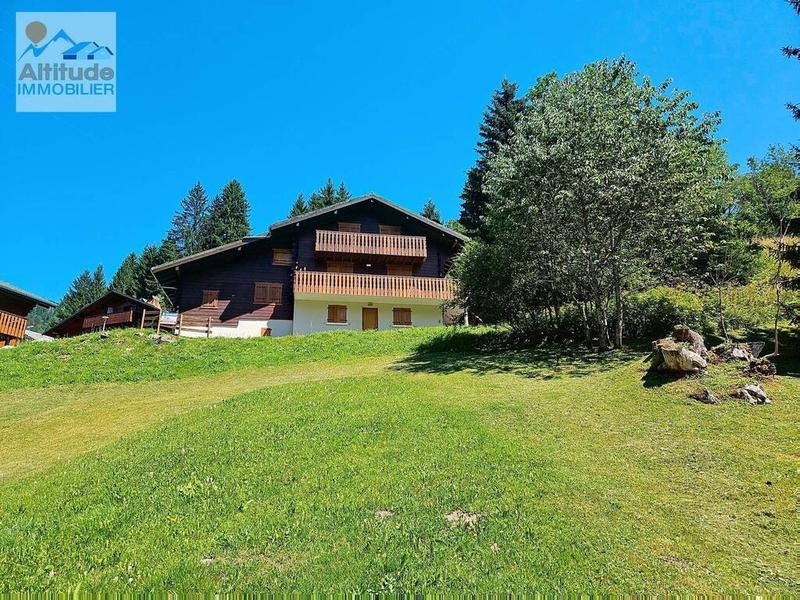 Maison - 143 m² - 8 pièces