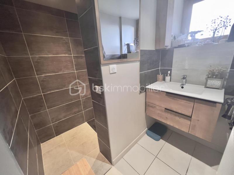 Maison - 262 m² - 9 pièces