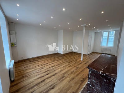 Local commercial - 34 m² - 1 pièce