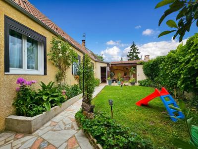 Maison - 112 m² - 6 pièces