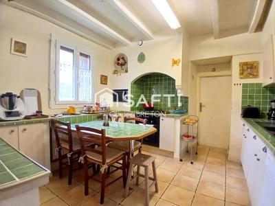 Maison - 160 m² - 7 pièces