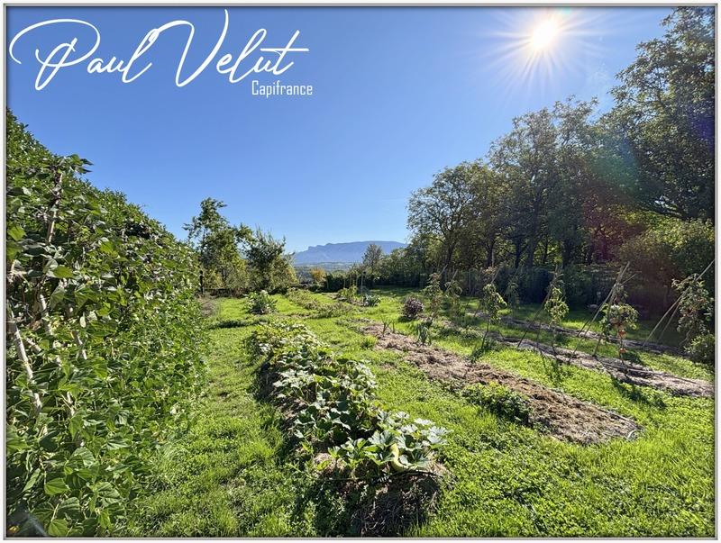 Maison - 200 m² - 7 pièces