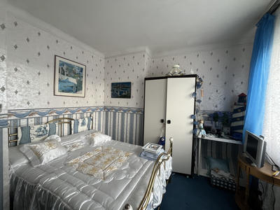 Maison - 144 m² - 8 pièces