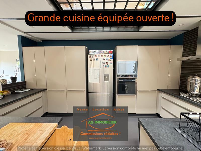 Maison - 131 m² - 6 pièces