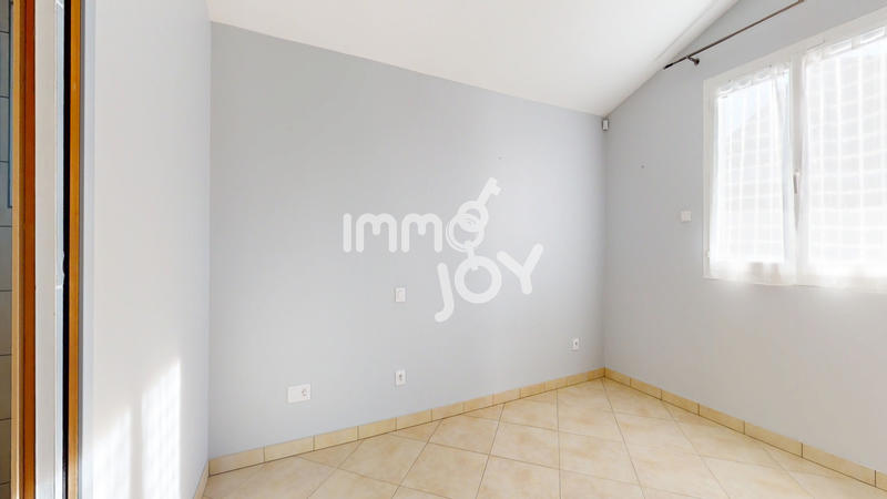 Maison - 134 m² - 4 pièces