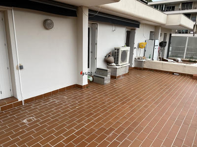 Appartement - 128 m² - 4 pièces