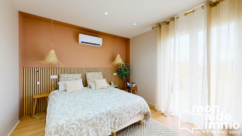 Maison - 95 m² - 4 pièces