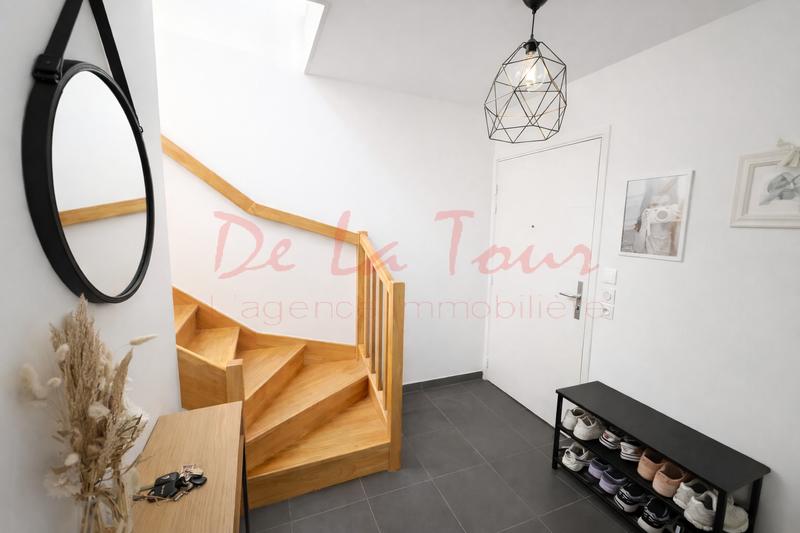 Duplex - 70 m² - 3 pièces