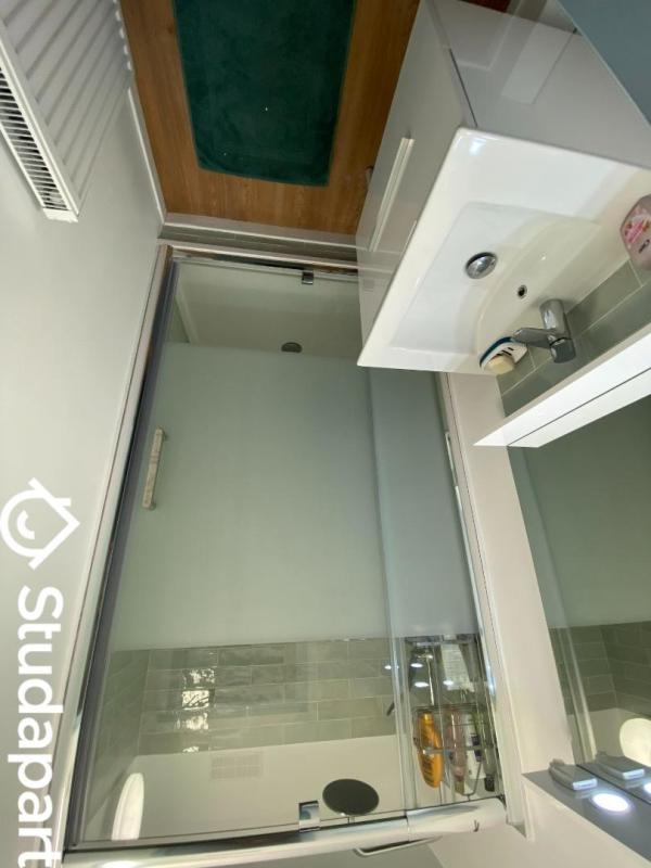 Chambre - 17 m² - 1 pièce