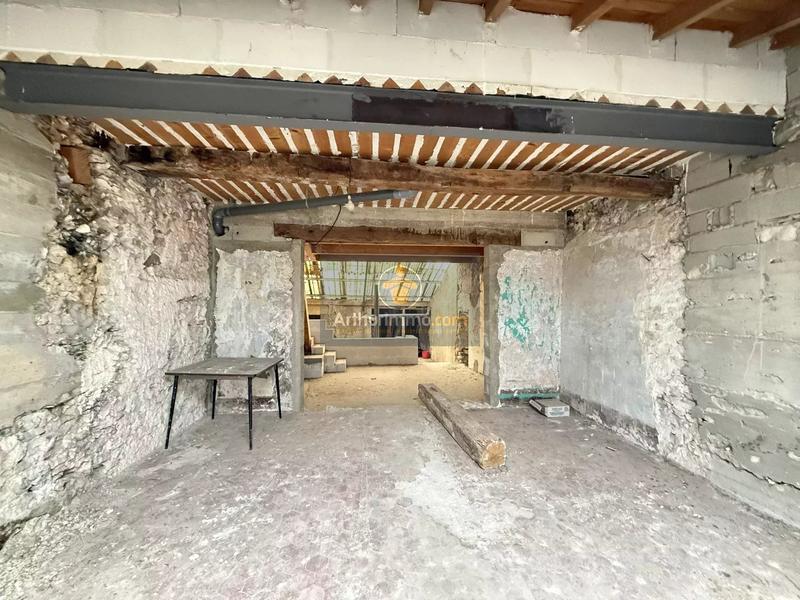 Immeuble - 155 m² - 7 pièces