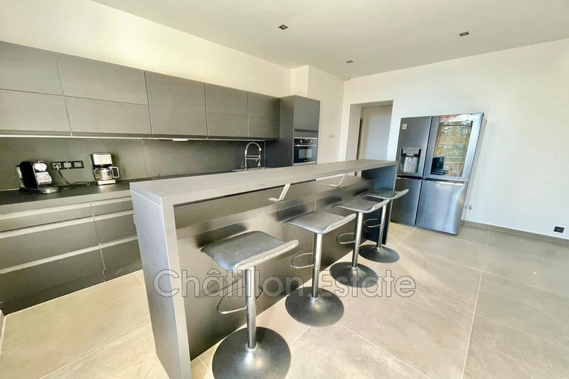 Appartement - 145 m² - 5 pièces