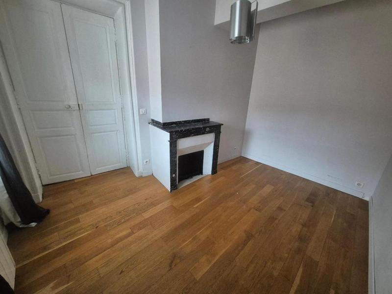 Appartement - 135 m² - 5 pièces