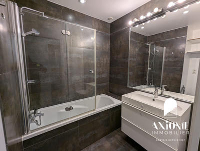 Appartement - 91 m² - 4 pièces