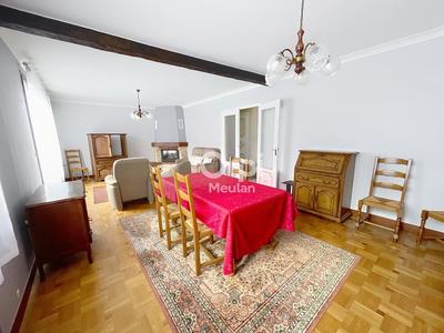 Maison - 167 m² - 6 pièces