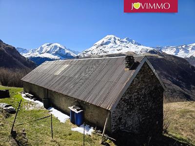 Maison - 150 m² - 1 pièce