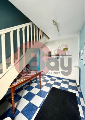 Maison - 170 m² - 7 pièces