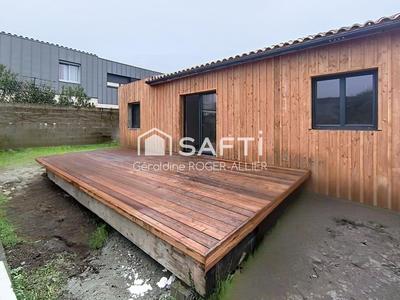 Maison - 75 m² - 4 pièces