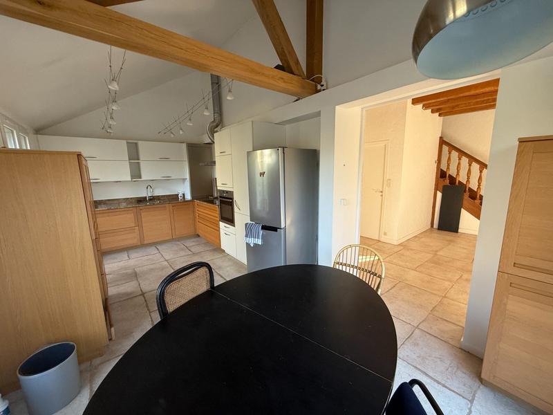 Maison - 183 m² - 7 pièces