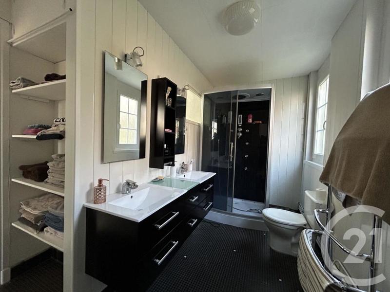 Pavillon - 151 m² - 5 pièces