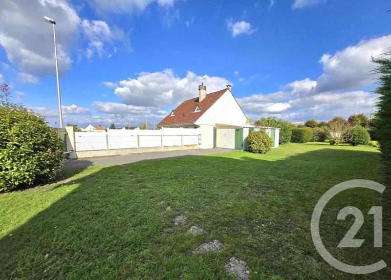 Maison - 98 m² - 5 pièces