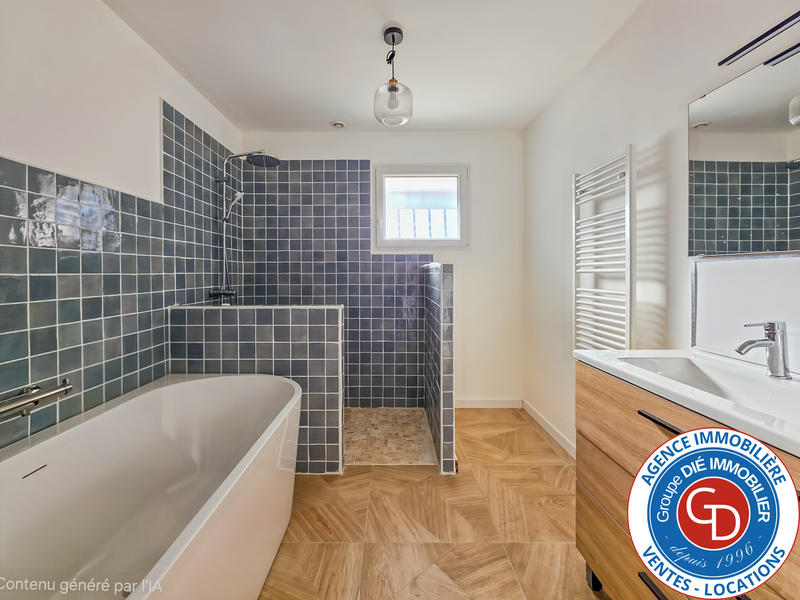 Maison - 110 m² - 5 pièces